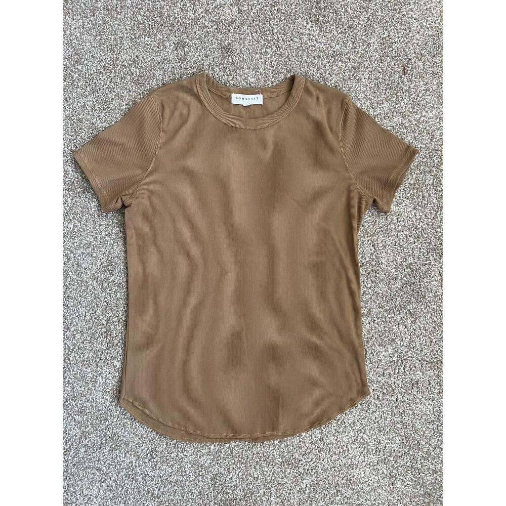 DownEast Women's‎ Ribbed Short Sleeve Tee M Camel Brown Soft Stretch Crew Neck